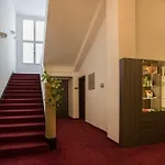 Otel Bellevue Tlapak 4*