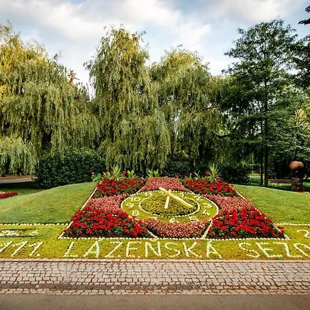 Bellevue Tlapak Poděbrady