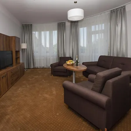 Hotel Bellevue Tlapak 4*