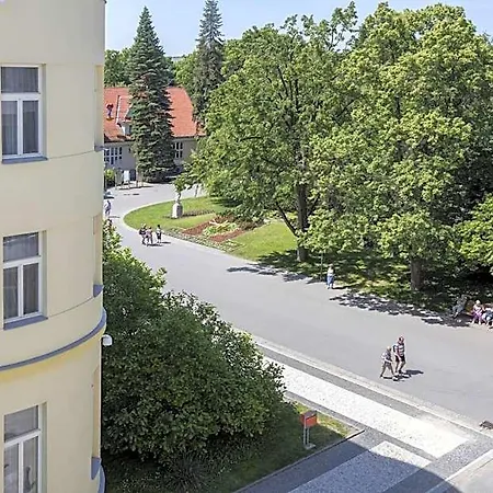 Bellevue Tlapak Poděbrady