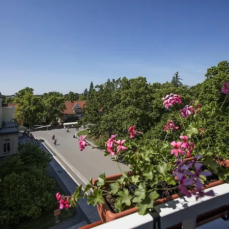Hotel Bellevue Tlapak Poděbrady