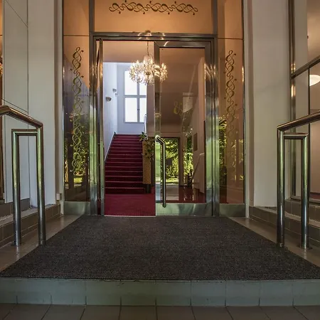 Bellevue Tlapak 4*