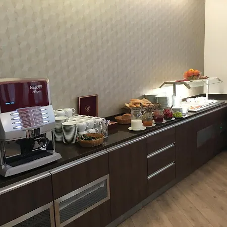 Hotel Bellevue Tlapak Poděbrady